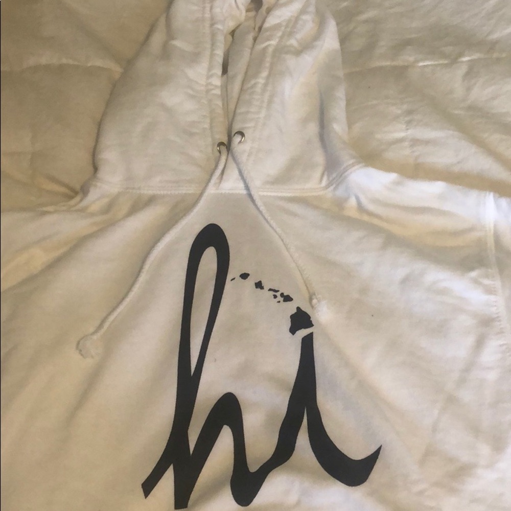 Very cute white Hawaii hoodie. Oversized and comfy